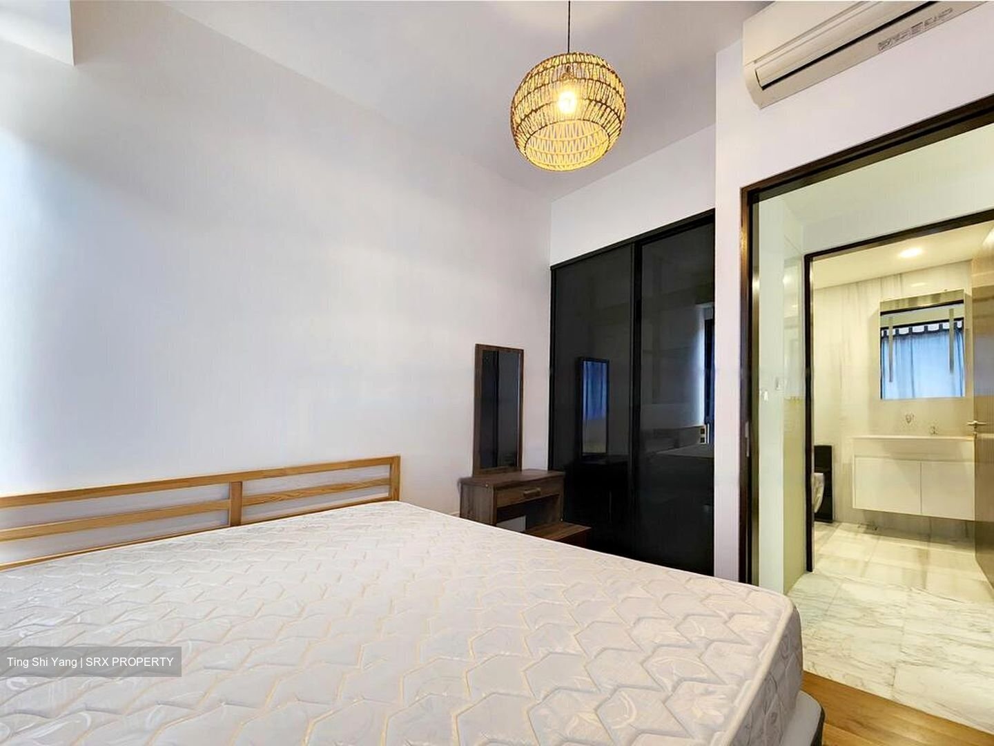 Pavilion Square (D14), Apartment #456970741